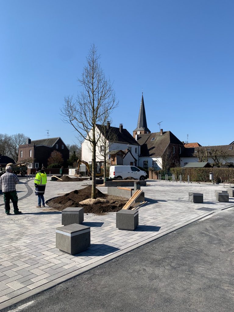 Petershof in Leuth neu gestaltet: Aus Eins macht Drei